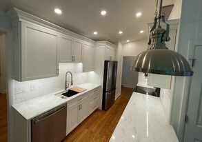30499 Brookwood Dr in Pepper Pike, OH - Building Photo