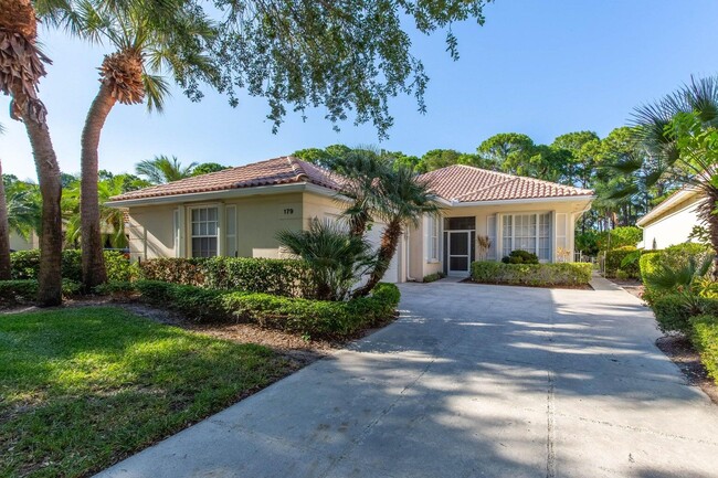 property at 179 E Tall Oaks Cir