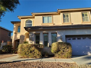 7728 Villa De La Paz Ave in Las Vegas, NV - Building Photo - Building Photo