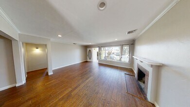 6129 Mary Ln Dr in San Diego, CA - Building Photo - Building Photo