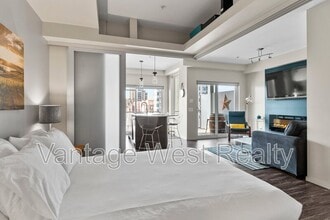 1290-1290 St Paul St in Kelowna, BC - Building Photo - Building Photo