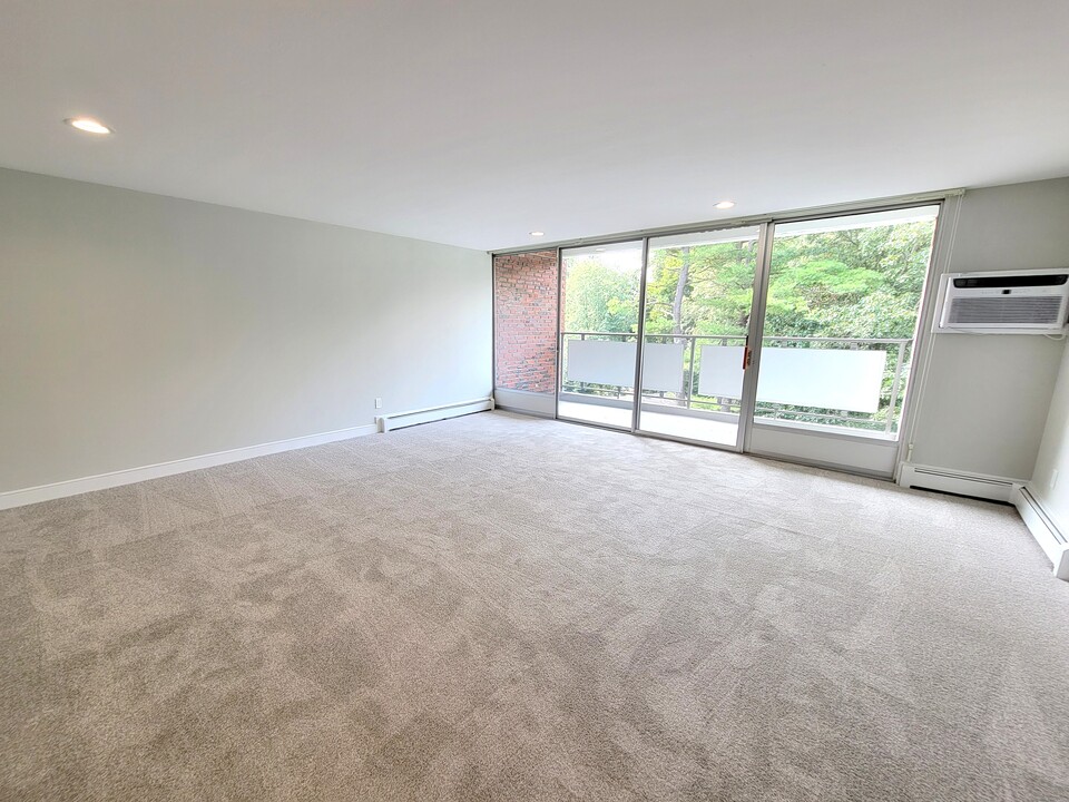 3 George St in Stoneham, MA - Building Photo