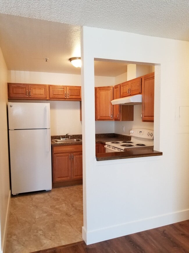 Amberwood Apartments Daly City, CA Apartments For Rent