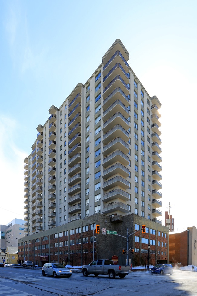Regency in Kitchener, ON - Building Photo - Building Photo