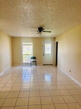 6245 Saxon Blvd in West Palm Beach, FL - Building Photo - Building Photo