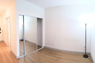 610 Ala Moana Blvd in Honolulu, HI - Building Photo - Building Photo