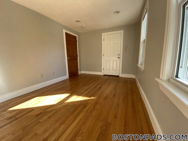 property at 429 Franklin St