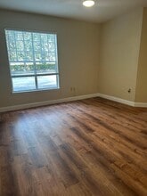 132 Vista Verdi Cir, Unit sunny kitchen in Lake Mary, FL - Building Photo - Building Photo