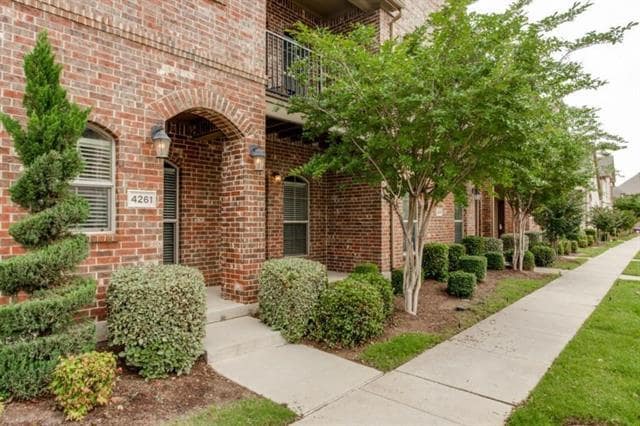 4261 Comanche Dr in Carrollton, TX - Building Photo - Building Photo