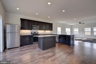 104 Santa Fe Ct in Stephenson, VA - Building Photo - Building Photo