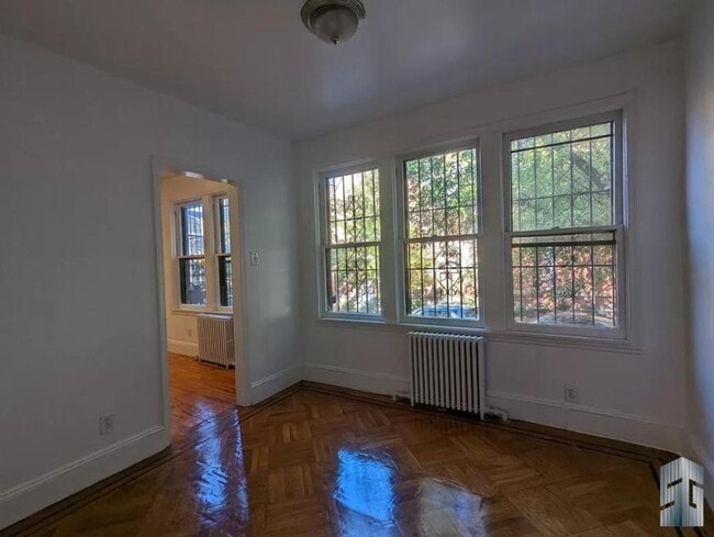property at 94 Lincoln Pl