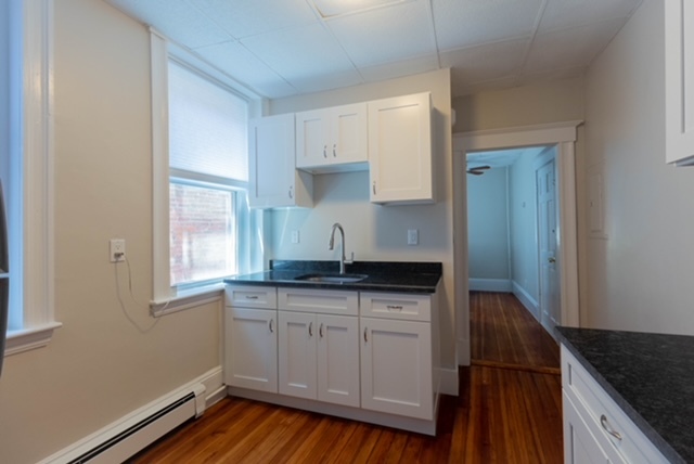 36 Endicott St in Salem, MA - Building Photo
