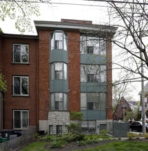 222 Dovercourt Rd in Toronto, ON - Building Photo - Building Photo