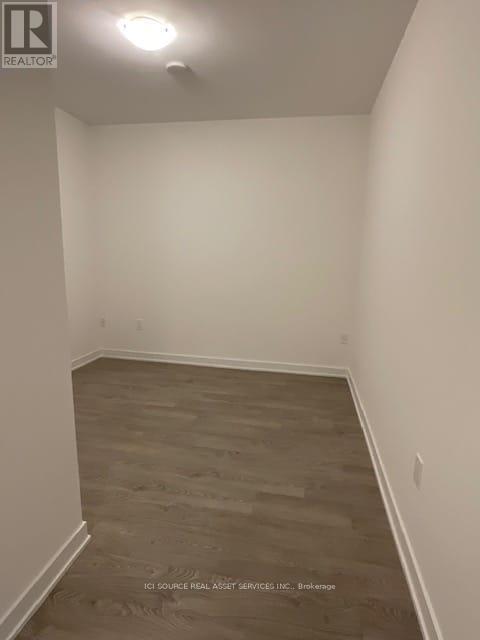 120 Eagle Rock Way in Vaughan, ON - Building Photo - Building Photo