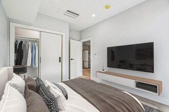 3748 Lancaster Ave, Unit 402 in Philadelphia, PA - Building Photo - Building Photo