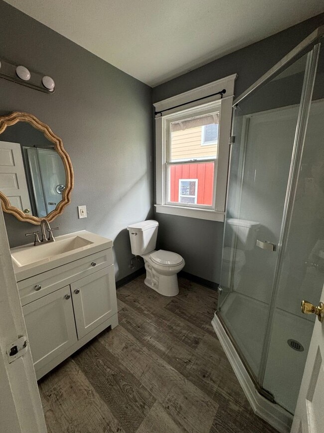 811-813 Franklin Ave in Astoria, OR - Building Photo - Building Photo