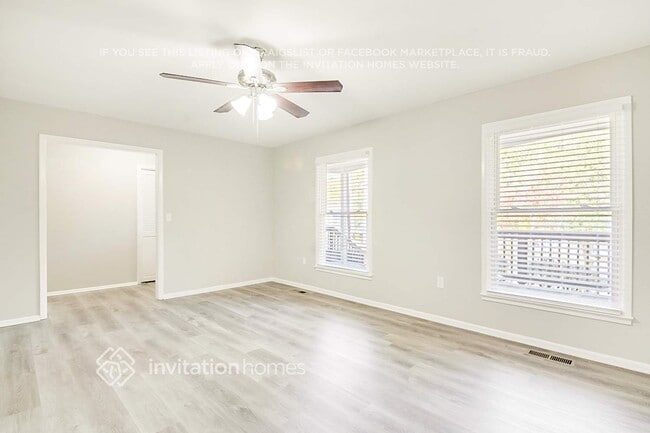 1312 Clermont Rd in Durham, NC - Foto de edificio - Building Photo