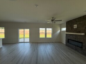 1068 Flat Coat Ln in Chapin, SC - Building Photo - Building Photo
