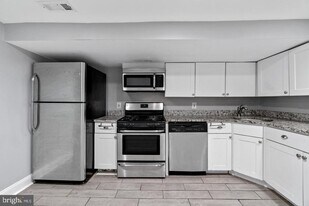 3416 Toone St in Baltimore, MD - Building Photo