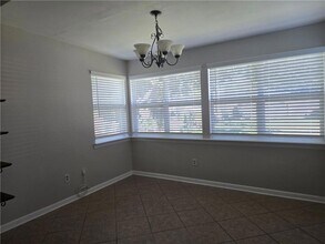 641 Jefferson Heights Ave, Unit #2 in New Orleans, LA - Foto de edificio - Building Photo