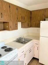 1500 SW 5th Pl in Fort Lauderdale, FL - Building Photo - Building Photo