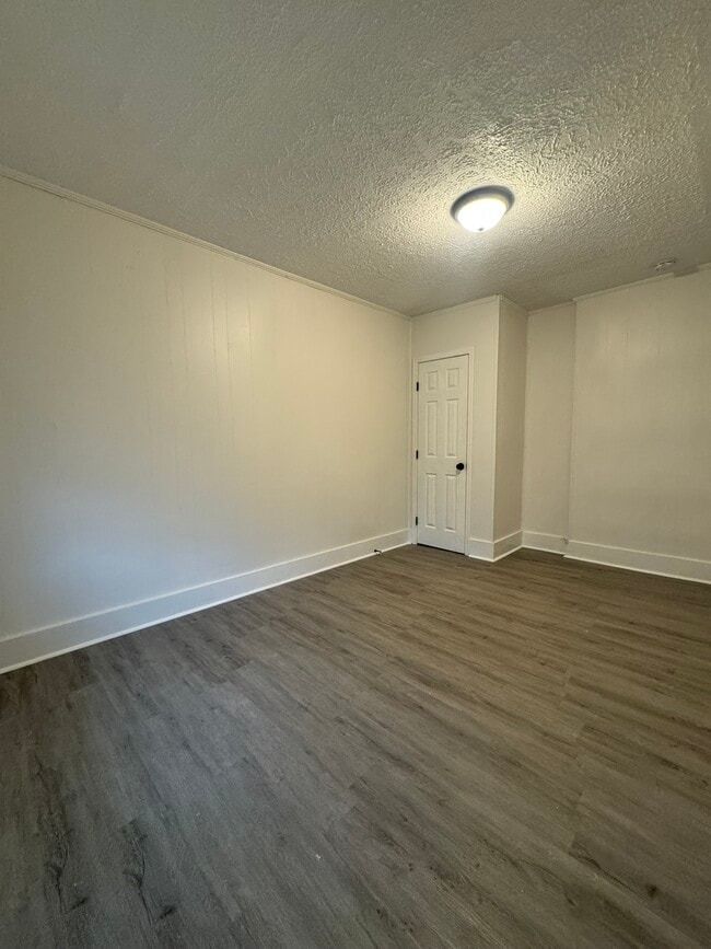 property at 1913 Baird St