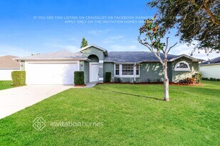 3988 Long Leaf Dr in Melbourne, FL - Building Photo