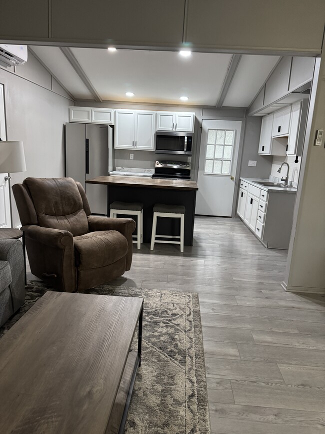 508 E Emmons St, Unit 508 E Emmons St in Robinson, IL - Foto de edificio - Building Photo