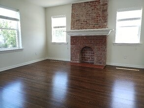 1312 S Quaker Ave in Tulsa, OK - Foto de edificio - Building Photo