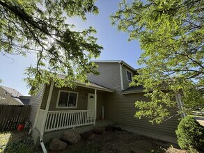 739 Ponderosa Dr in Windsor, CO - Building Photo - Building Photo