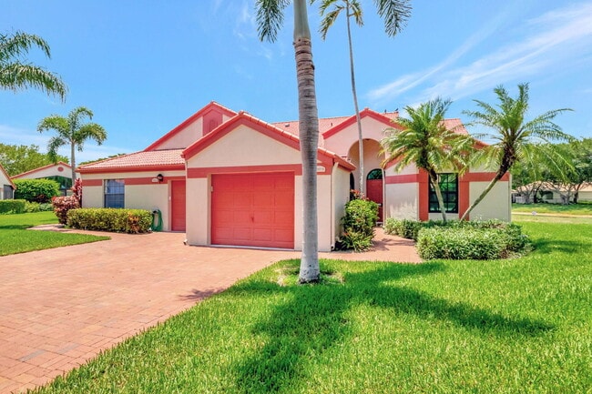 7585 Lexington Club Blvd in Delray Beach, FL - Building Photo - Building Photo
