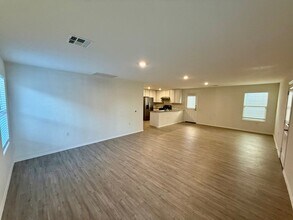 4443 Glades Wy in San Antonio, TX - Building Photo - Building Photo