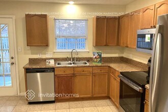 216 Bradford Glyn Dr in Mooresville, NC - Foto de edificio - Building Photo