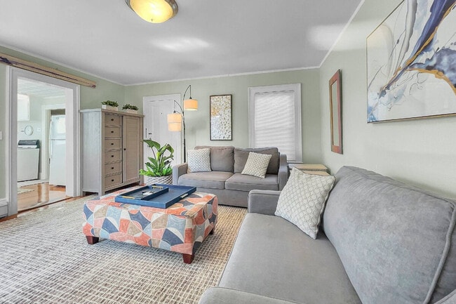 18 Watson St in Marblehead, MA - Building Photo - Building Photo