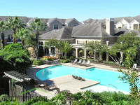 Stone Creek at Old Farm Apartments in Houston, TX - Foto de edificio - Building Photo