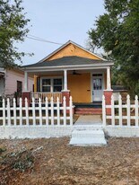 312 E Moreno St in Pensacola, FL - Building Photo