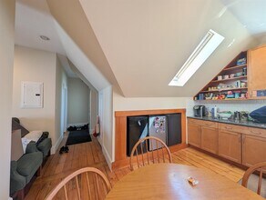 48 Orchard St, Unit 3 in Medford, MA - Building Photo - Building Photo