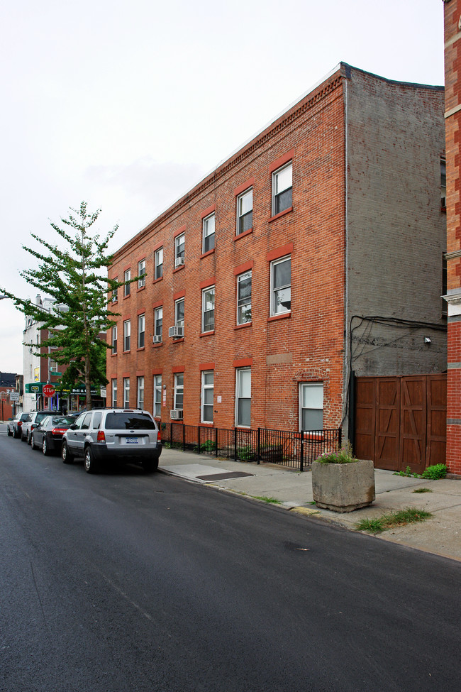 65 3rd St in Brooklyn, NY - Building Photo - Building Photo