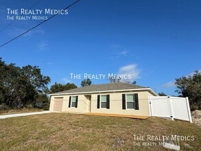 313 Amberjack Ct in Poinciana, FL - Building Photo - Building Photo