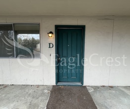 17/19 S. Roosevelt, Unit 19D in Walla Walla, WA - Building Photo - Building Photo