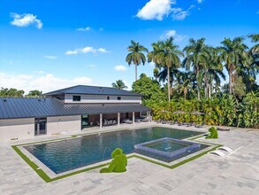 280 NE 156th St in Miami, FL - Building Photo - Building Photo