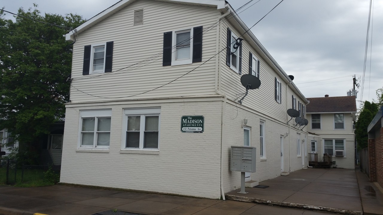 The Madison Apartments in Quantico, VA - Building Photo