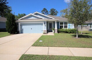 644 Marquis Wy in Freeport, FL - Building Photo