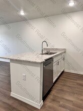 2101 Bobwhite Ct in Clovis, NM - Building Photo - Building Photo