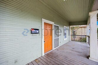 125 Southolme Ave in San Antonio, TX - Building Photo - Building Photo