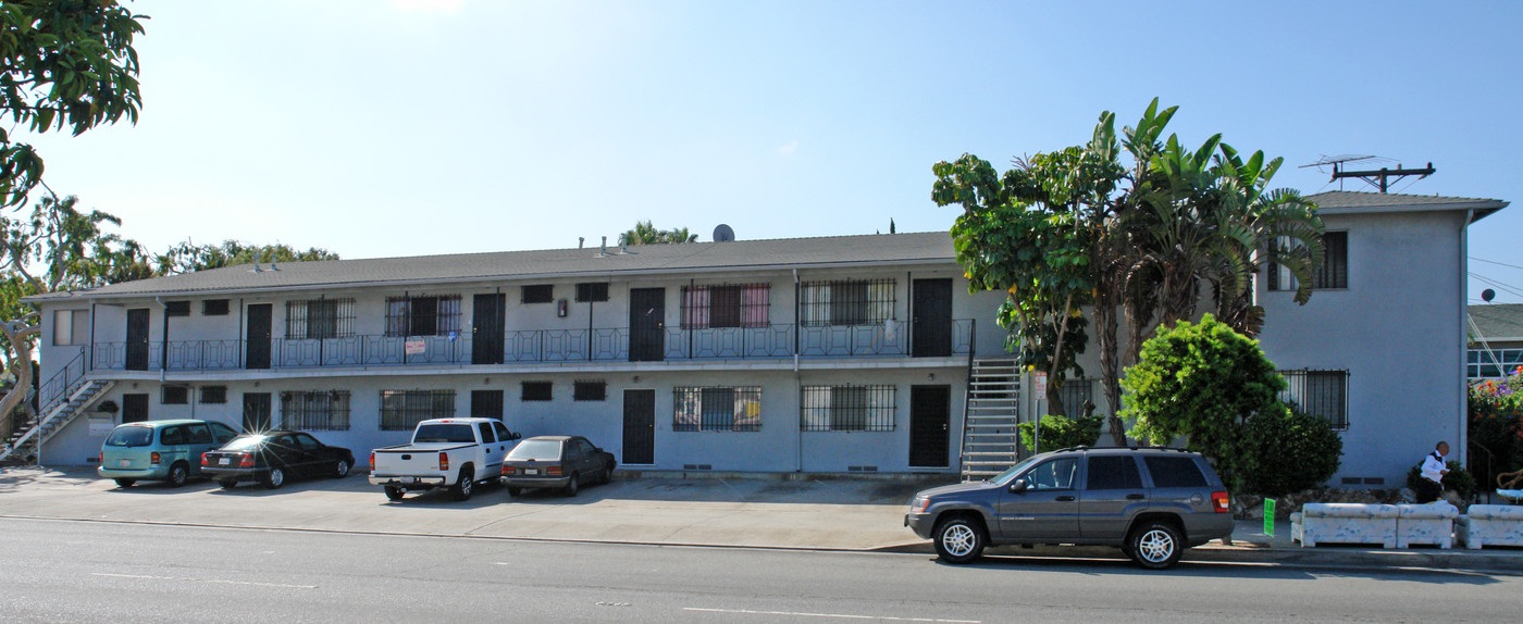 3801 College Ave in Culver City, CA - Building Photo