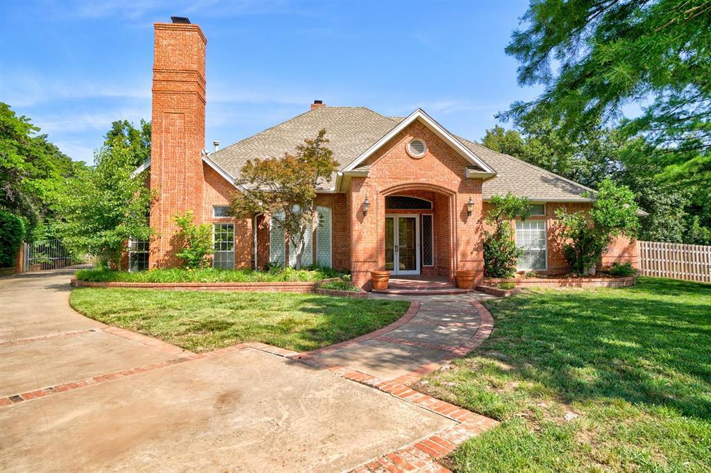 1405 Morning Star in Edmond, OK - Building Photo