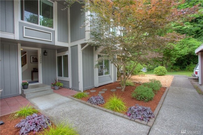 property at 12209 NE 148th Ct
