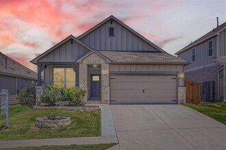 159 Bayberry Cir in Mustang Ridge, TX - Building Photo - Building Photo