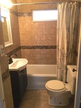 1154 Marshall Ave in St. Paul, MN - Foto de edificio - Building Photo